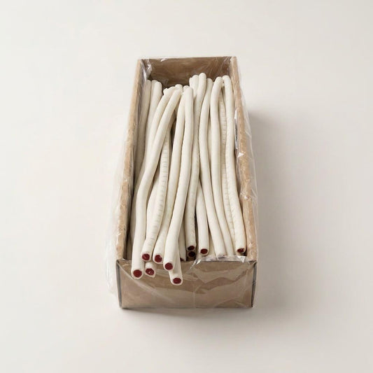 Finnish Straps Vanilla Strawberry Filled 19.7" | Case of 60